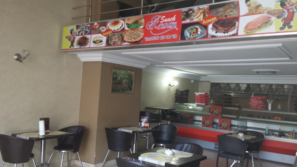 Hotel Aswan Oujda Eksteriør bilde