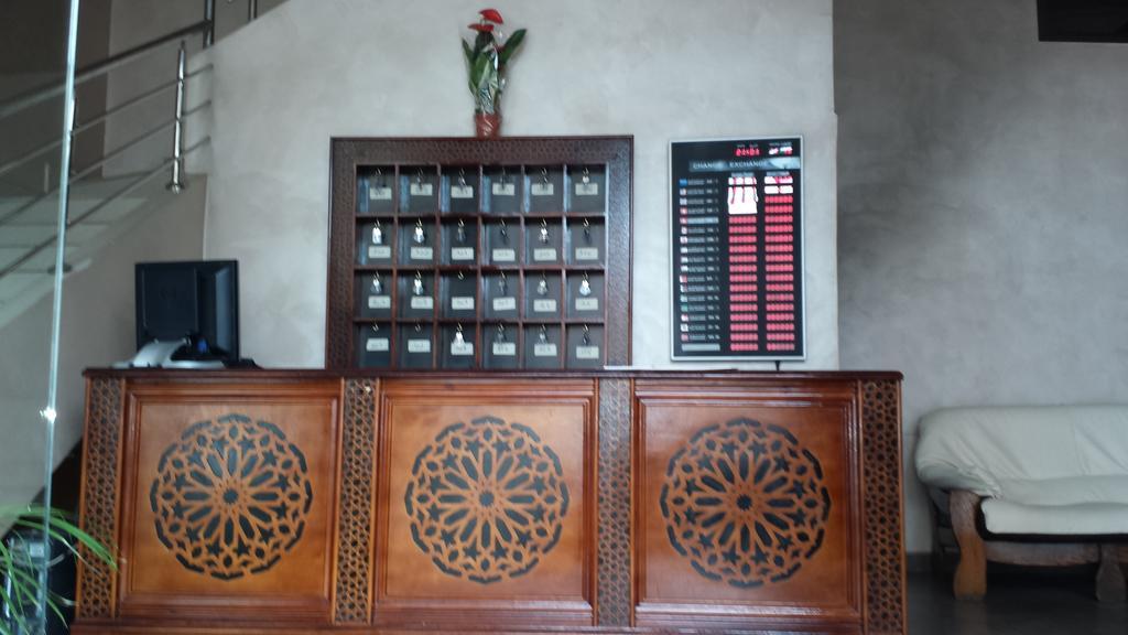Hotel Aswan Oujda Eksteriør bilde